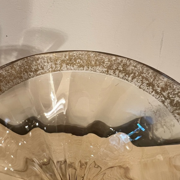 Bombay glass made in Poland tall light amber color with gold accents vase - Picture 4 of 8